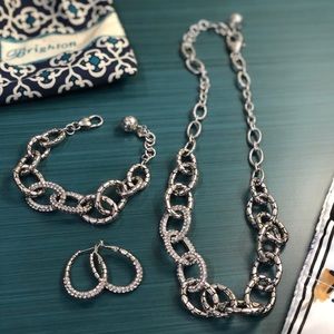 GORGEOUS BRIGHTON PEBBLED SET❤️